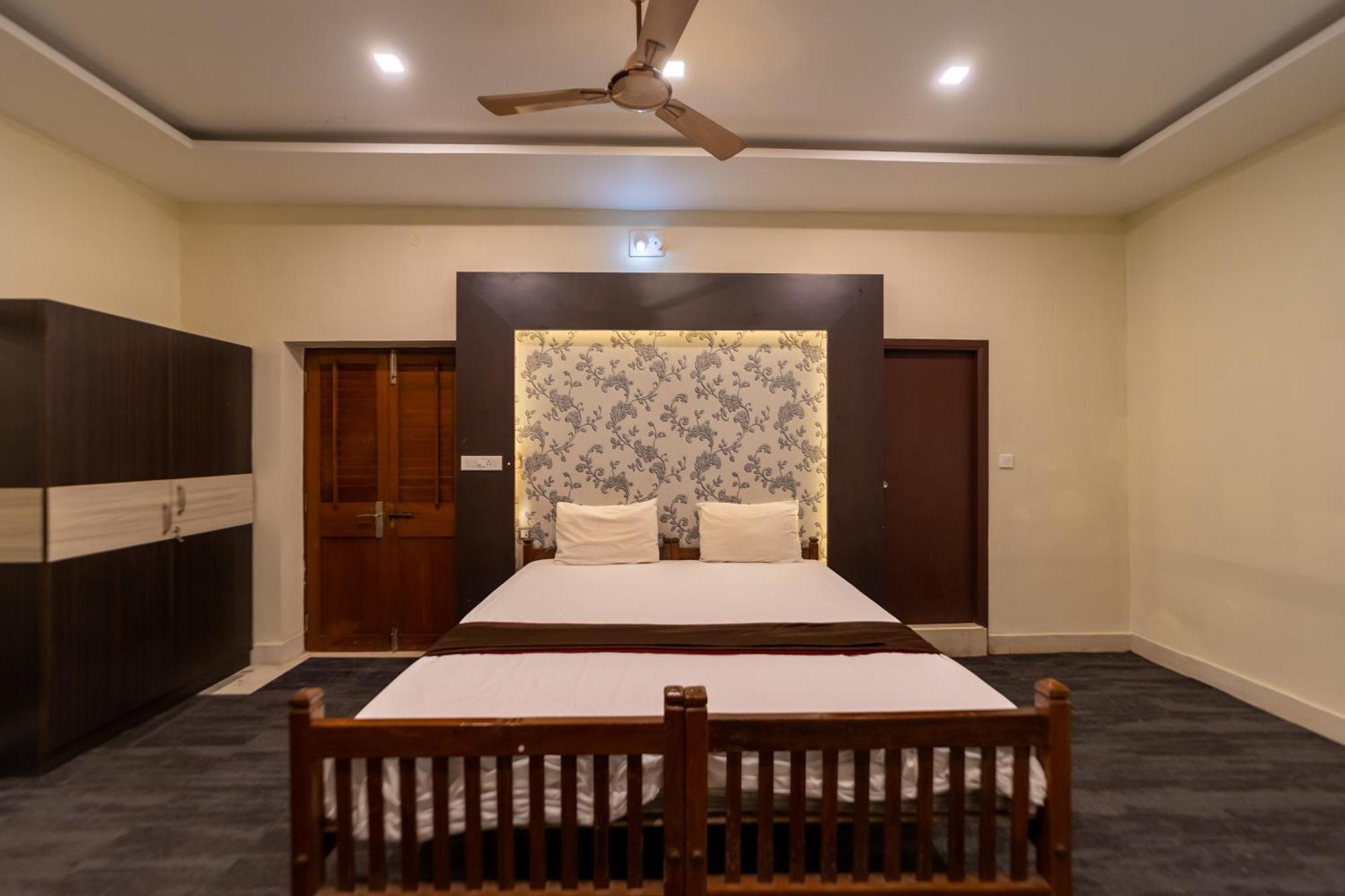 La Courtyard Otel Pondicherry Dış mekan fotoğraf