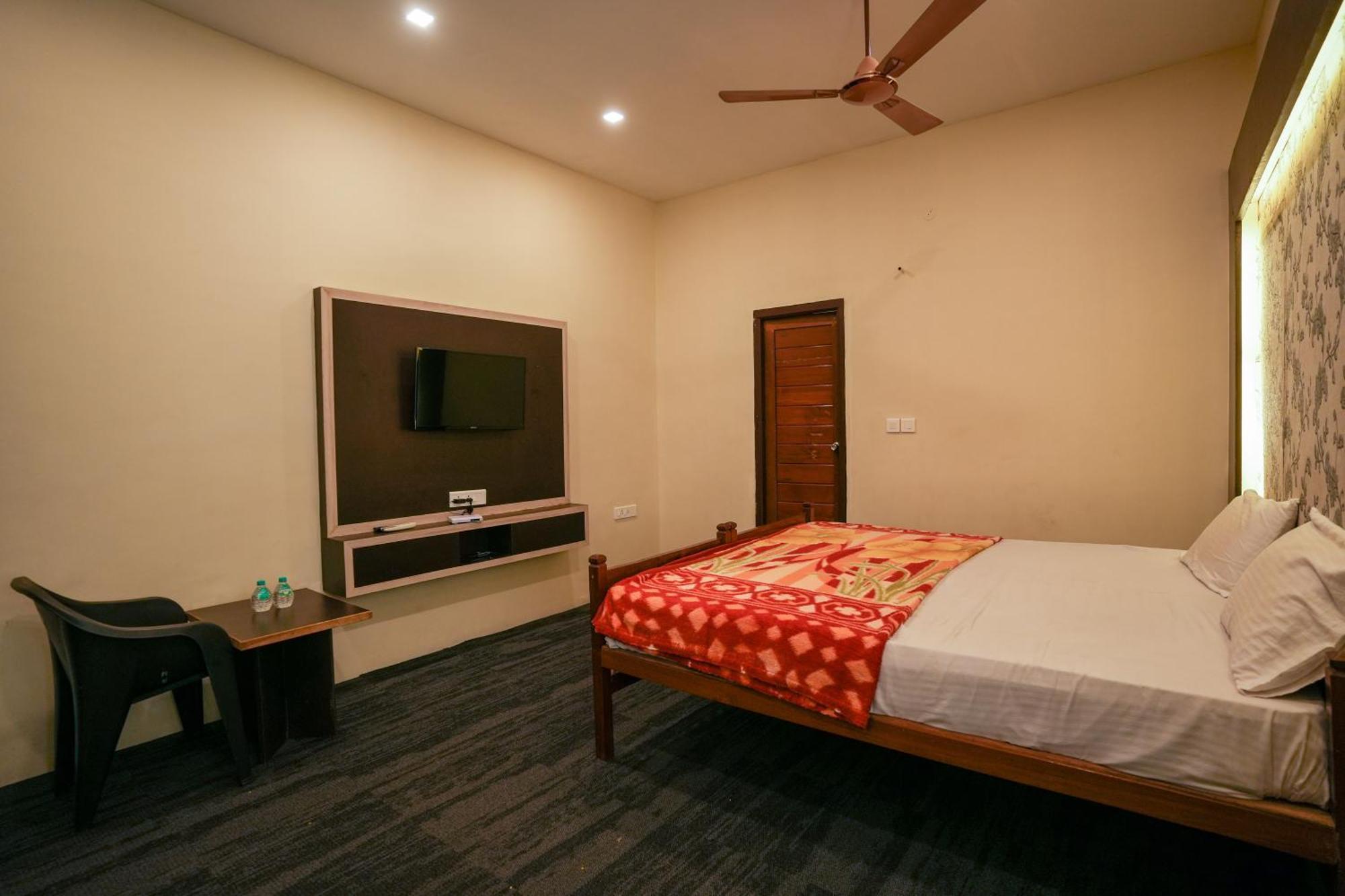 La Courtyard Otel Pondicherry Dış mekan fotoğraf