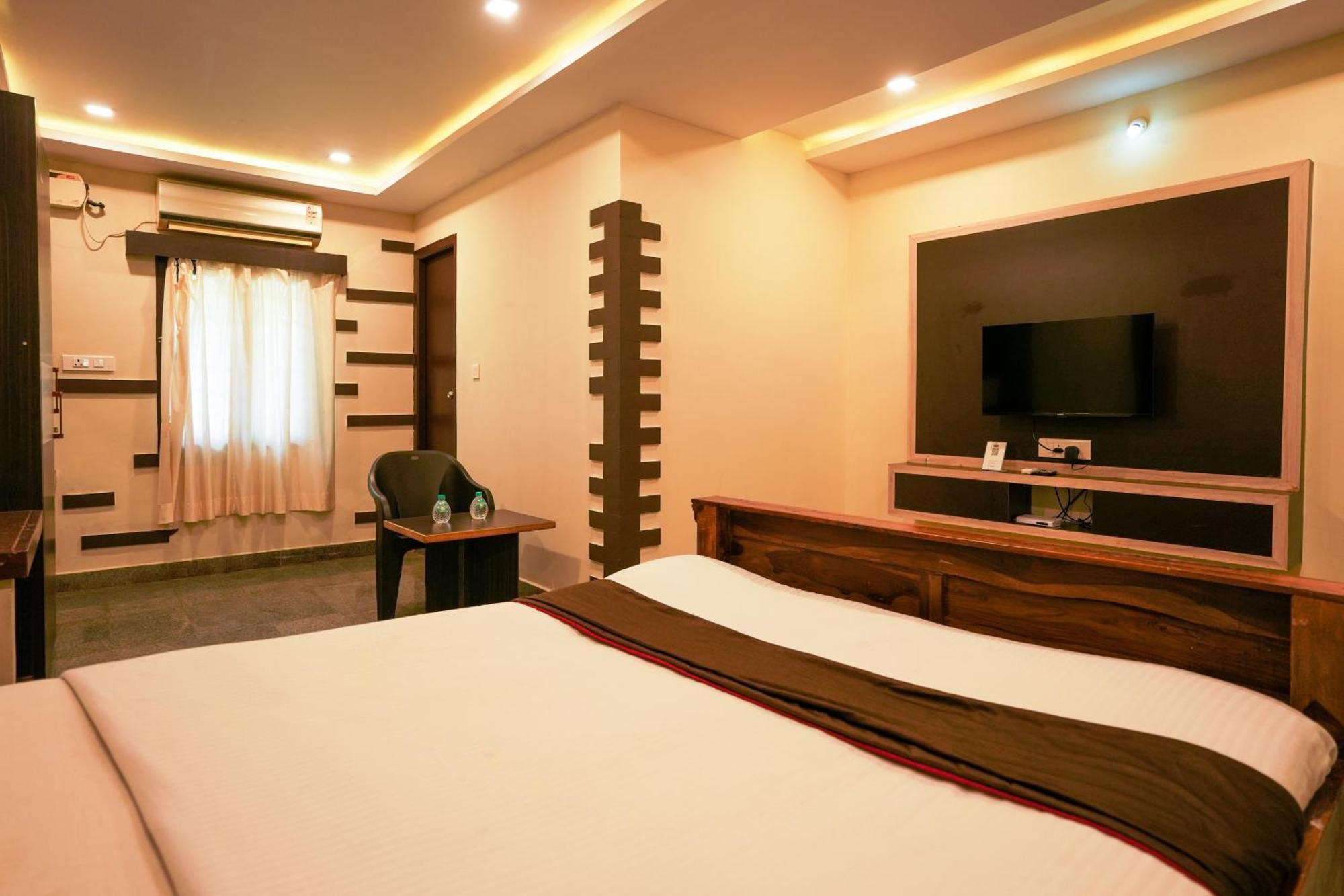 La Courtyard Otel Pondicherry Dış mekan fotoğraf