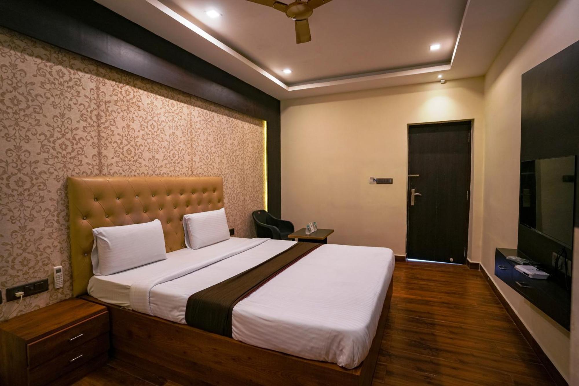 La Courtyard Otel Pondicherry Dış mekan fotoğraf